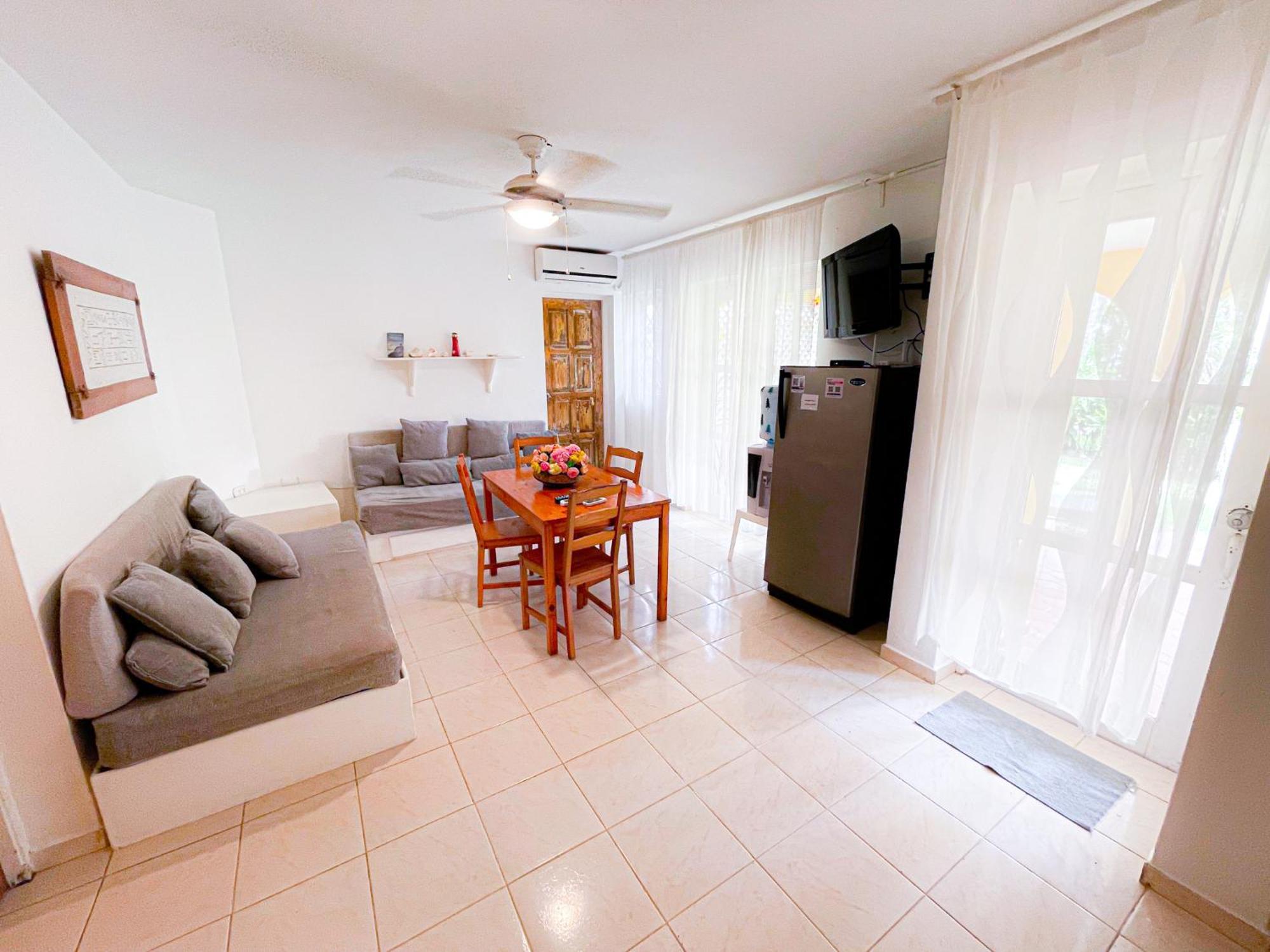 Caribbean Paradise Ocean Breeze Hotel With View Los Corales Bbq Wifi Beach Club & Spa Punta Cana Eksteriør bilde